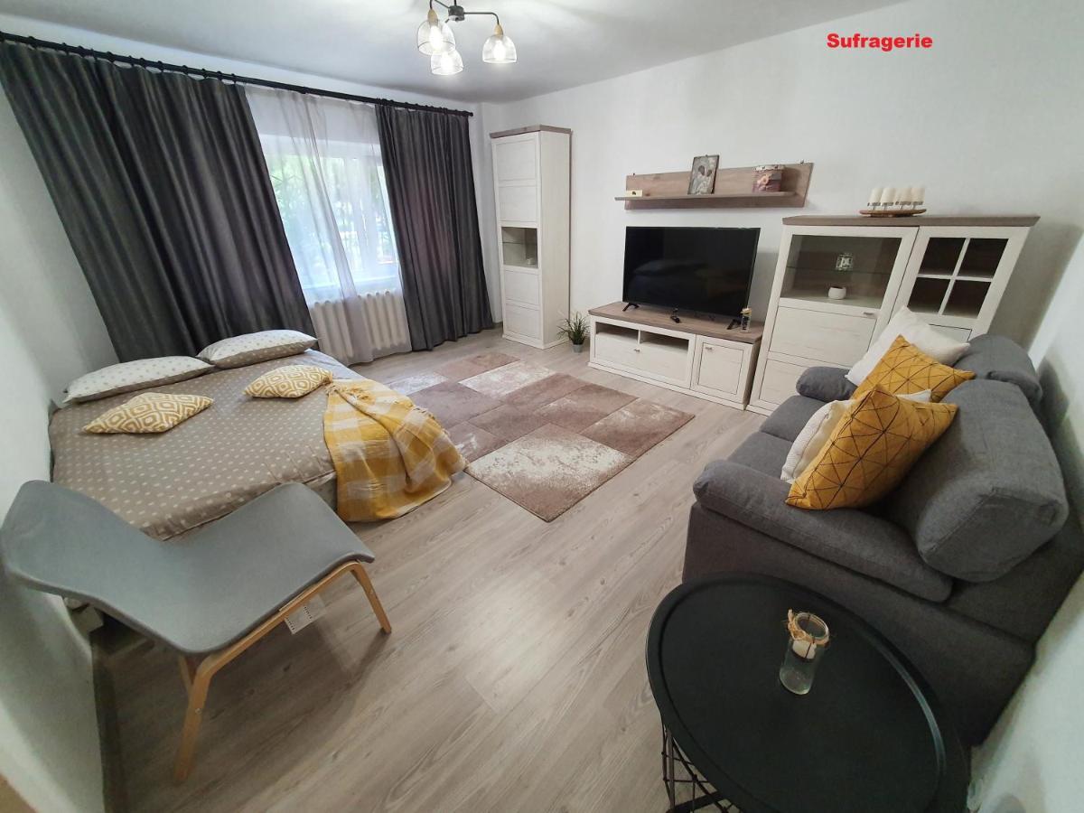 Mia Central Apart, 3 Rooms, 2 Baths, Afi Mall Brașov Exterior foto